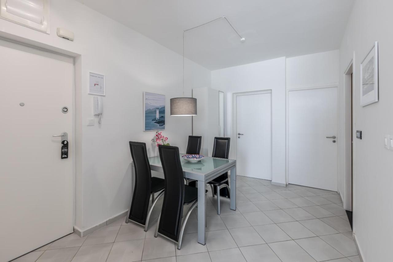 Sundowners Apartment, 52Qm, Double & Single Bed, 10 Min From Old Town Of Σπλιτ Εξωτερικό φωτογραφία